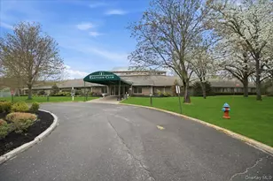 10 Casey Ln, Middle Island, NY 11953 - Photo 27