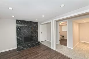5 Shadywood Ct, Huntington, NY 11743 - Photo 9