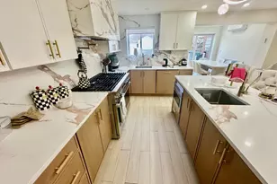 137-62 70th Rd, Flushing, NY 11367 - Photo 5