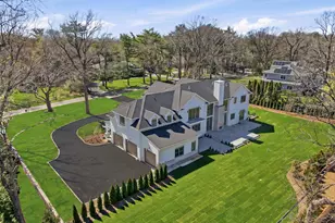 25 W Creek Farms Rd, Sands Point, NY 11050 - Photo 35