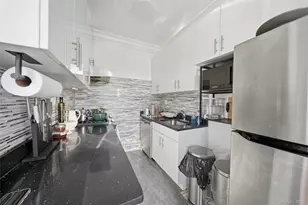 149-56 14th Ave, Whitestone, NY 11357 - Photo 9
