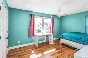 233 Collins Ave, Williston Park, NY 11596 - Photo 31