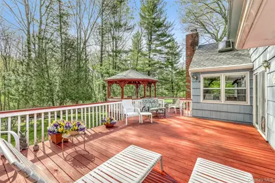 16 Sterling Forest Lane, Suffern, NY 10901 - Photo 3