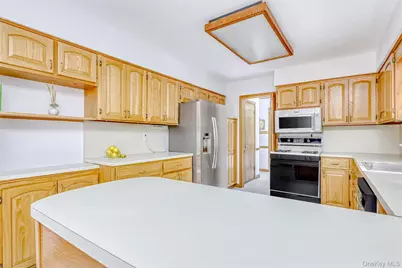 16 Sterling Forest Lane, Suffern, NY 10901 - Photo 11