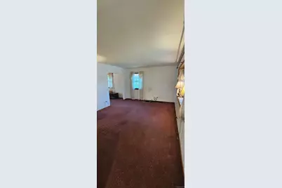 136 Primrose Avenue, Massapequa Park, NY 11762 - Photo 5