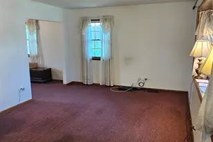 136 Primrose Ave, Massapequa Park, NY 11762 - Photo 5