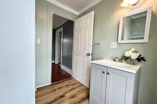 34 Smith St, Poughkeepsie, NY 12601 - Photo 35