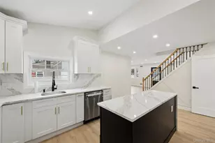 759 Barry Pl, Uniondale, NY 11553 - Photo 7