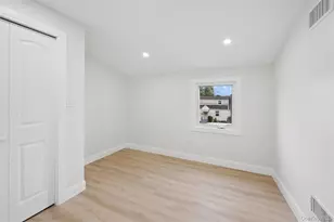 759 Barry Pl, Uniondale, NY 11553 - Photo 17