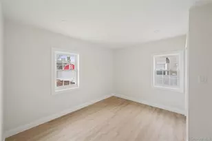 759 Barry Pl, Uniondale, NY 11553 - Photo 13