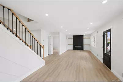 759 Barry Place, Uniondale, NY 11553 - Photo 5