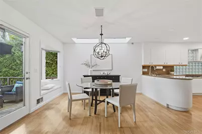 507 Bleeker Avenue, Mamaroneck, NY 10543 - Photo 9