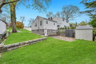 25 Cedar Rd, Wading River, NY 11792 - Photo 5
