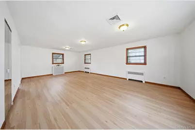 11 5th Avenue, Newburgh, NY 12550 - Photo 13