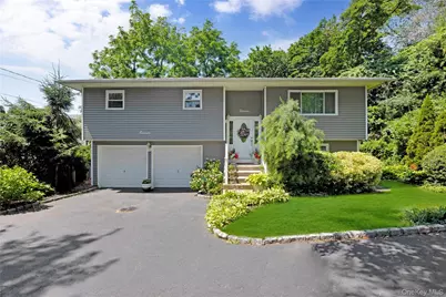 11 Margaret Lane, Huntington, NY 11743 - Photo 1