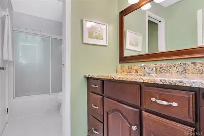 11 Margaret Lane, Huntington, NY 11743 - Photo 15