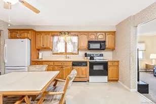 97 Krispin Ln, East Setauket, NY 11733 - Photo 9