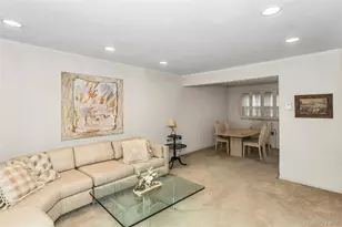 46 Rhodes Dr, New Hyde Park, NY 11040 - Photo 5