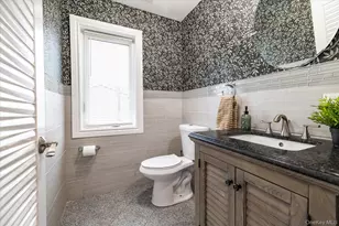 615 Pearl St, Oceanside, NY 11572 - Photo 15
