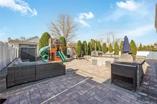42 Sandy Ln, Massapequa, NY 11758 - Photo 27