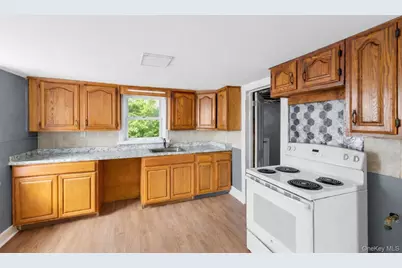 188 Linden Avenue, Middletown, NY 10940 - Photo 15