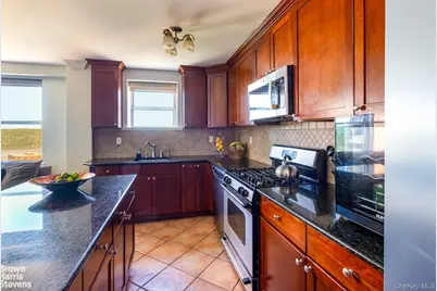 5800 Arlington Avenue #15B, Bronx, NY 10471 - Photo 11