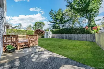 28 Miller Street #2, Glen Cove, NY 11542 - Photo 27