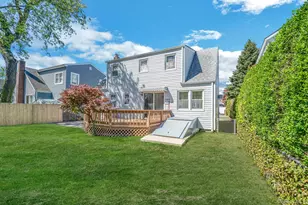 28 Miller St, Glen Cove, NY 11542 - Photo 5