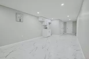 172 Horseblock Rd, Centereach, NY 11720 - Photo 9