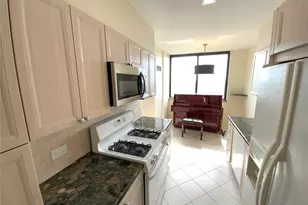 271-10 Grand Central Pkwy, Floral Park, NY 11005 - Photo 5