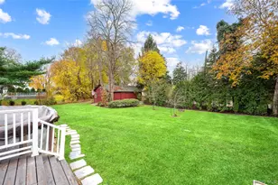 59 Lockitt Dr, Riverhead, NY 11901 - Photo 23