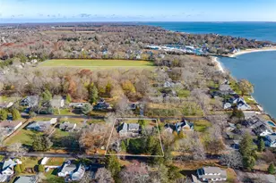 59 Lockitt Dr, Riverhead, NY 11901 - Photo 31