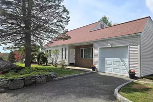 2585 Farsund Dr, Yorktown Heights, NY 10598 - Photo 1