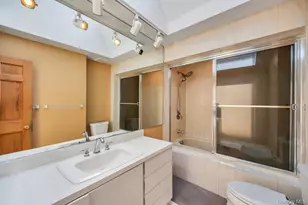 41 Oakley Ave, Massapequa, NY 11758 - Photo 11