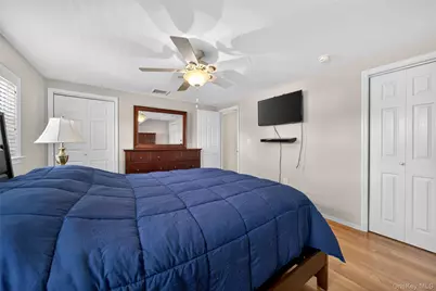 127 Bogert Avenue, Pearl River, NY 10965 - Photo 25