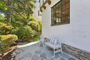 51 Vine Rd, Larchmont, NY 10538 - Photo 27