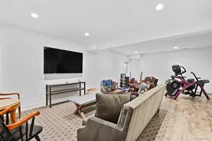 2 Dewitt Dr, Chappaqua, NY 10514 - Photo 27