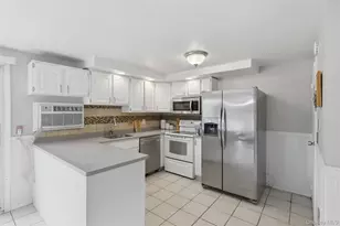 303 Parr Meadow Dr, Newburgh, NY 12550 - Photo 9