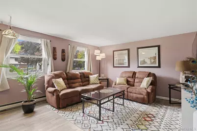 303 Parr Meadow Drive #3C, Newburgh, NY 12550 - Photo 5