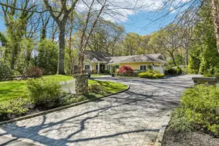 27 Treeview Dr, Melville, NY 11747 - Photo 3