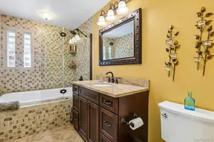 27 Treeview Dr, Melville, NY 11747 - Photo 21