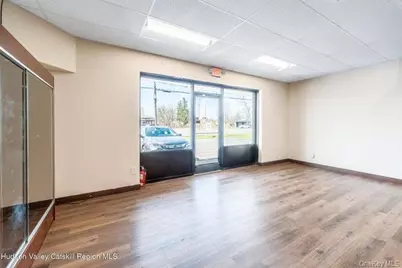 890-896 Ulster Avenue #1, Kingston, NY 12401 - Photo 11