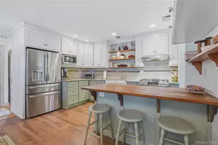 6 Willow Ln, Fishkill, NY 12524 - Photo 3