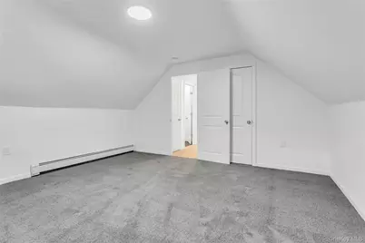 1047 Windermere Road, Franklin Square, NY 11010 - Photo 11