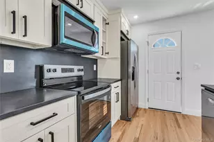 1047 Windermere Rd, Franklin Square, NY 11010 - Photo 5