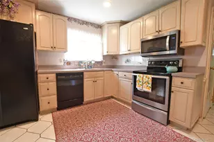 22 Clymer St, Port Jefferson Station, NY 11776 - Photo 9