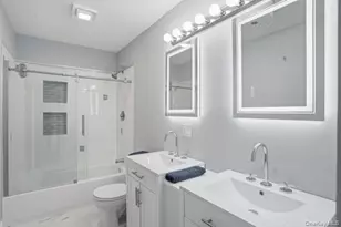 13 N Aspen Rd, Middletown, NY 10940 - Photo 15