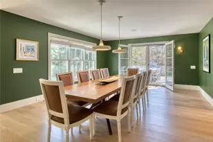 323 Division St, Sag Harbor, NY 11963 - Photo 11