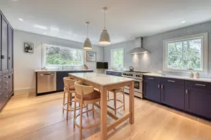 323 Division St, Sag Harbor, NY 11963 - Photo 7