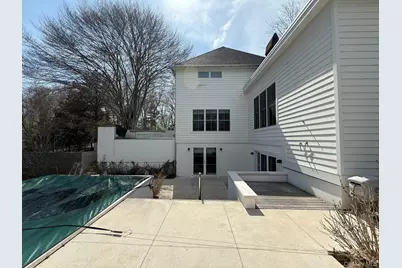 323 Division Street, Sag Harbor, NY 11963 - Photo 21
